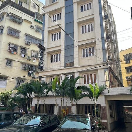 Hotel Aston Calcutta Exteriör bild