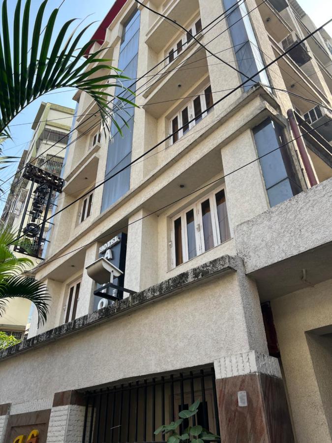 Hotel Aston Calcutta Exteriör bild